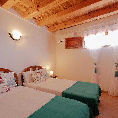 Agroturismo Rural Can Prats Santa Eularia des Riu Esterno foto